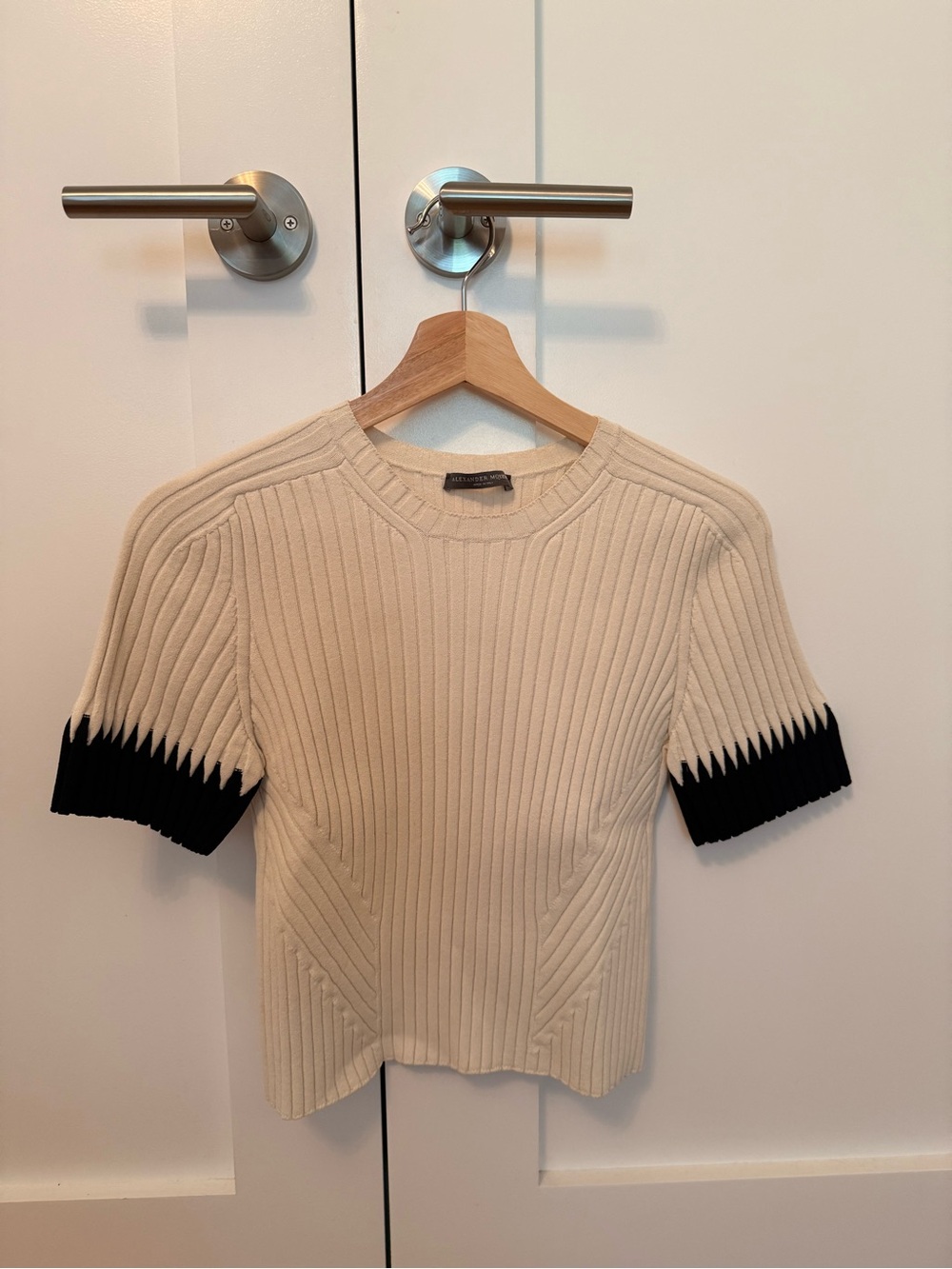 Alexander McQueen Knit Cream Ribbed Short Sleeve Top with Black Cuff Detail